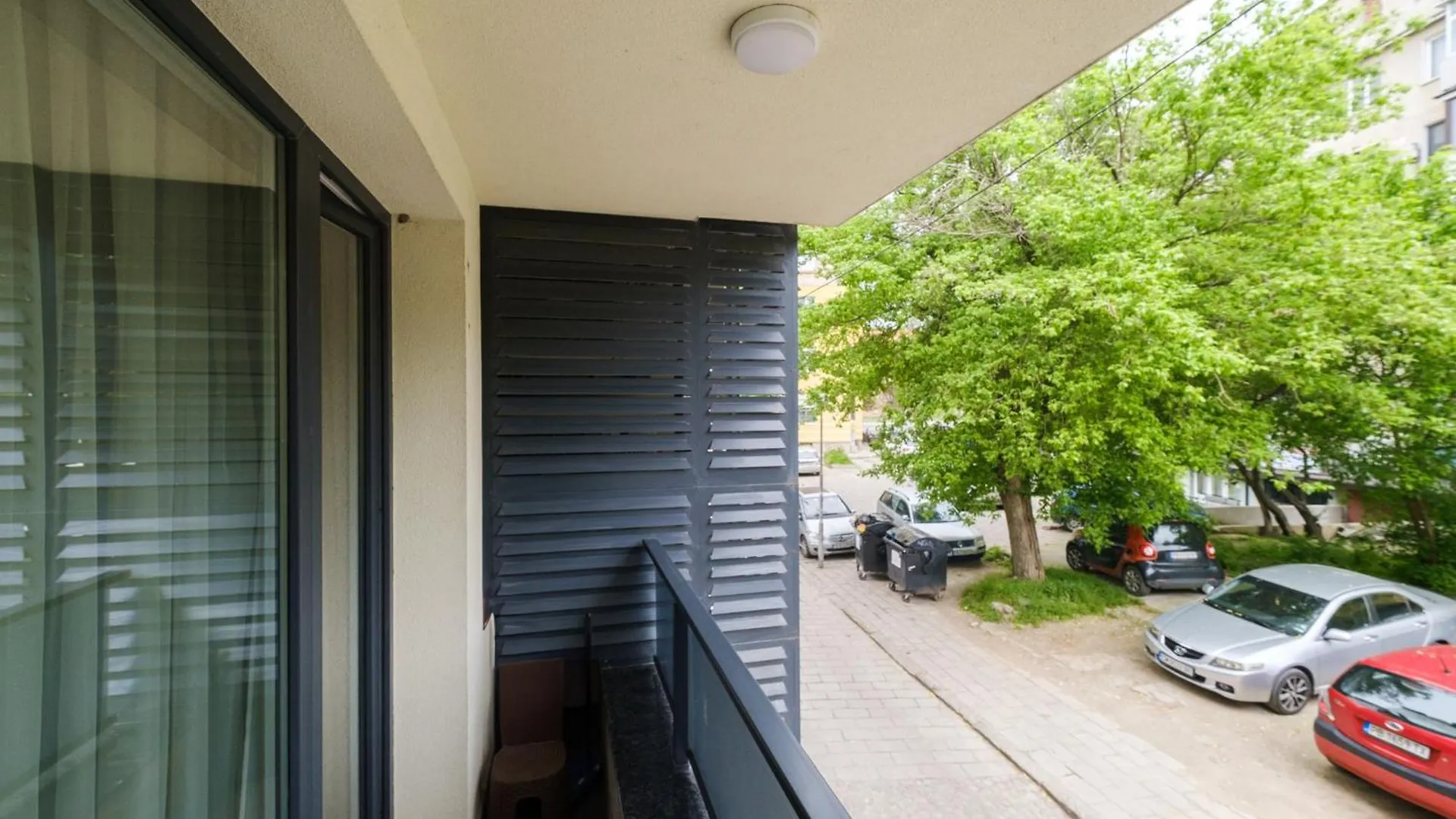 Quiet & Comfy 1Br In The Heart Of Plovdiv With Private Balconyアパートメント