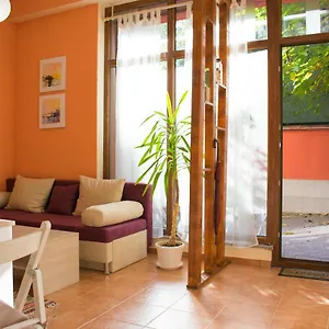Apartment 4 Seasons Apartments, A1, Plovdiv